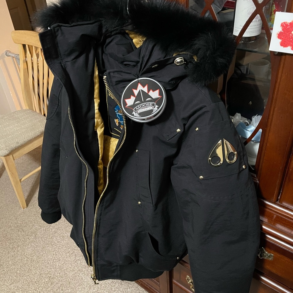 Moose Knuckles Hooded Bomber Jacket Size M